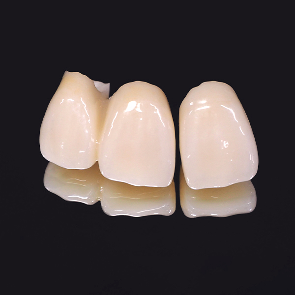 大阪市鶴見区の審美歯科